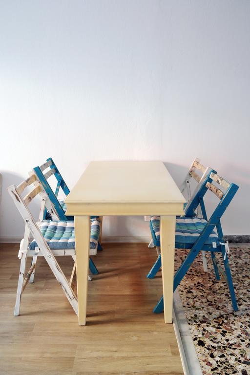 Holiday Apartment Sombrero Néa Péramos Εξωτερικό φωτογραφία
