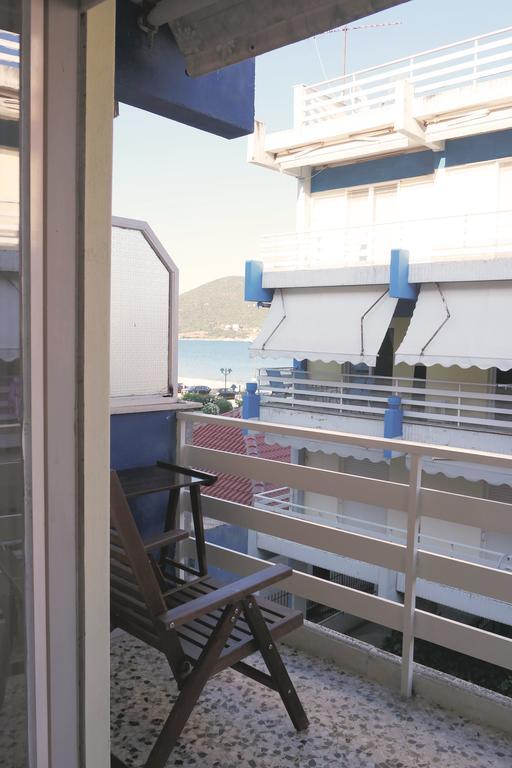 Holiday Apartment Sombrero Néa Péramos Εξωτερικό φωτογραφία