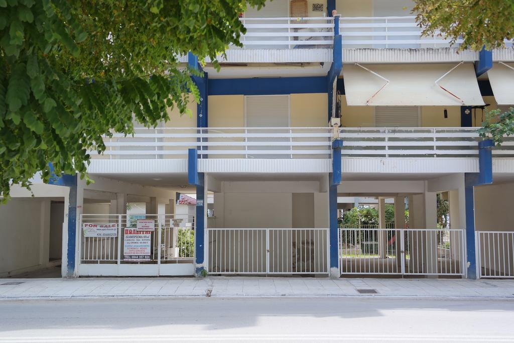 Holiday Apartment Sombrero Néa Péramos Εξωτερικό φωτογραφία